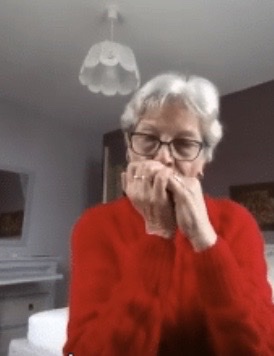 Carmen élève harmonica